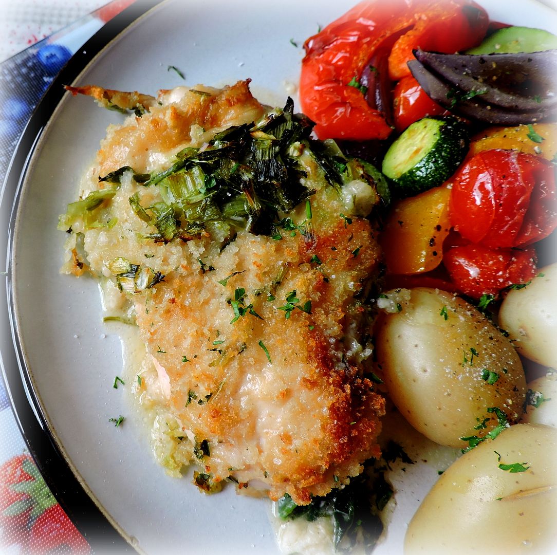 The English Kitchen Chicken, Cheesy Leeks & Spinach